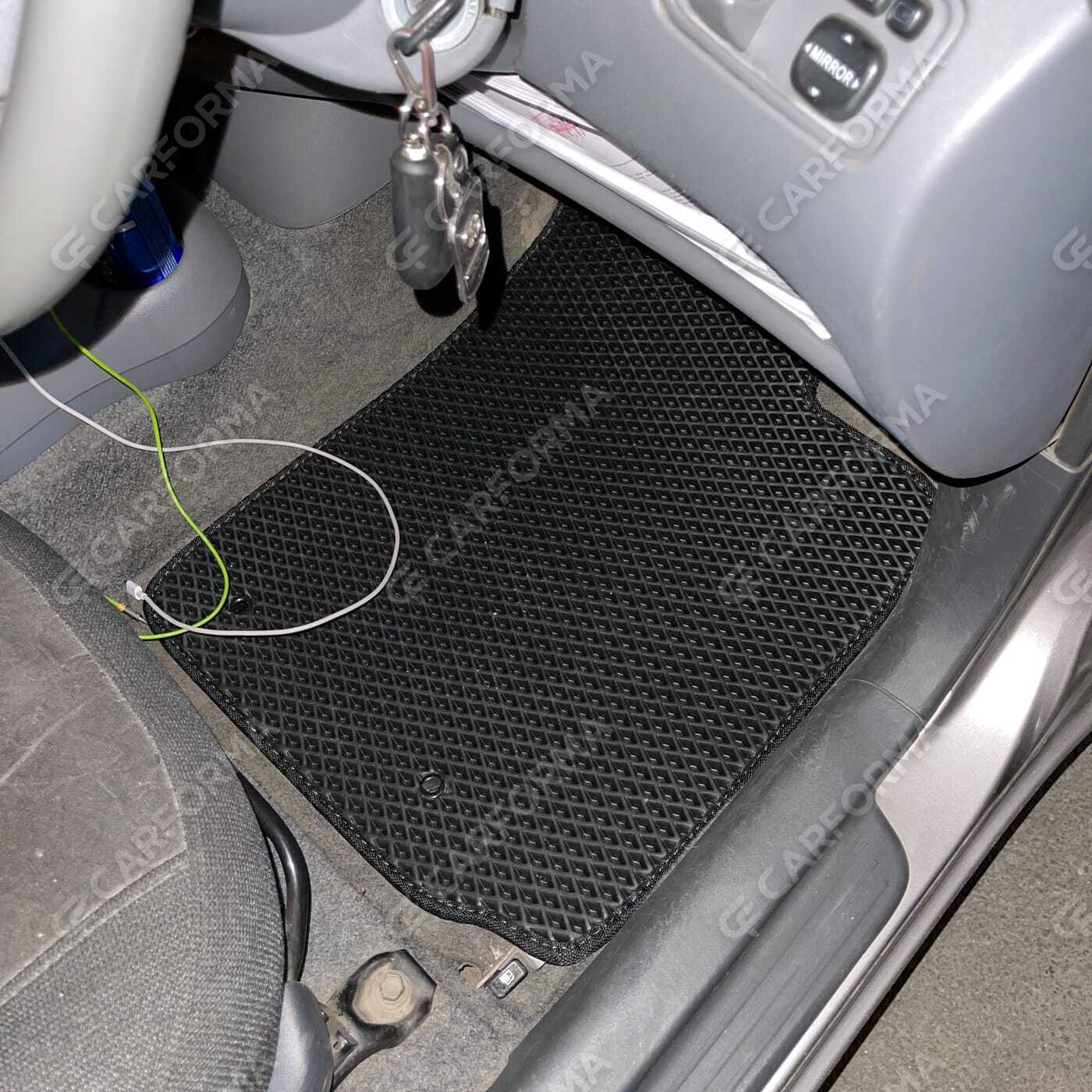 Коврики на Toyota Vitz I 1998&nbsp;-&nbsp;2005 в Уфе