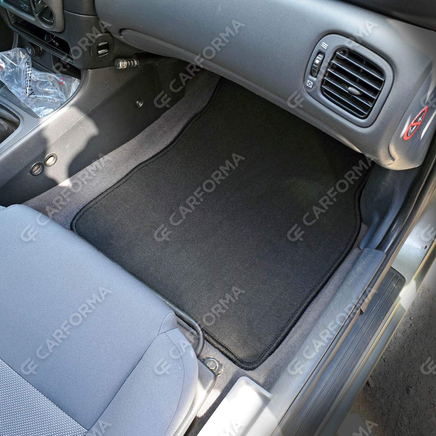 Ворсовые коврики на Nissan Almera 2 (N16) 2000&nbsp;-&nbsp;2006 в Уфе