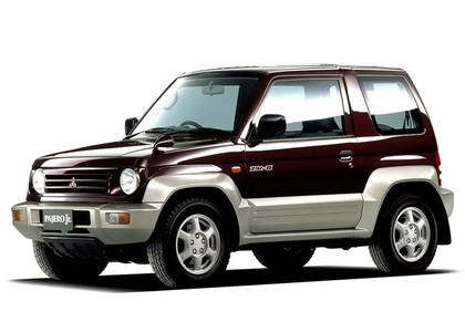 Коврики на Mitsubishi Pajero Junior 1995 - 1998 в Уфе