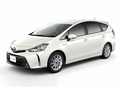 EVA коврики на Toyota Prius Alpha 2011&nbsp;-&nbsp;2021 в Уфе