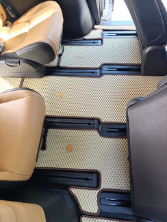 Ворсовые коврики на KIA Carnival IV корейская сборка 2020 - 2025 в Уфе
