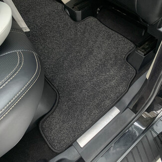 Коврики на Land Rover Range Rover Sport I 2005&nbsp;-&nbsp;2013 в Уфе