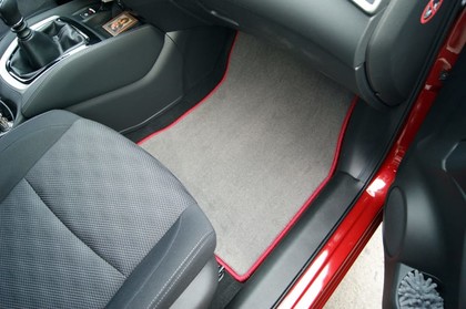 Ворсовые коврики на Nissan Qashqai (J11) (Английская сборка) 2013 - 2025 в Уфе