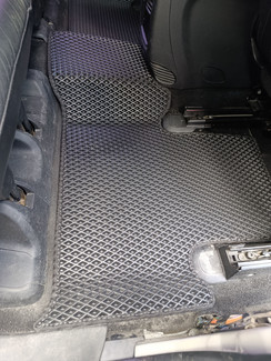 Коврики на Jeep Grand Cherokee (WK2) 2010 - 2022 в Уфе