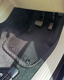 Коврики на Volvo V40 II 2012 - 2020 в Уфе