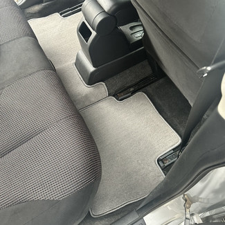 Ворсовые коврики на Nissan Tiida (C11) 2004 - 2014 в Уфе