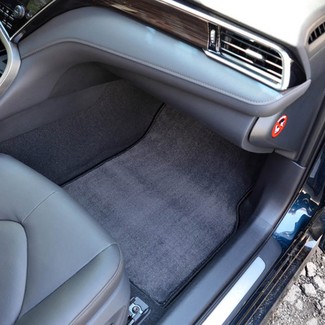 Ворсовые коврики на Toyota Camry (XV70) 2017 - 2024 в Уфе