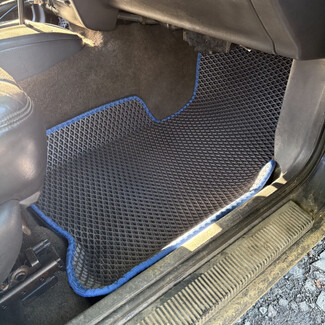 Коврики на Jeep Grand Cherokee (ZJ) 1992&nbsp;-&nbsp;1999 в Уфе