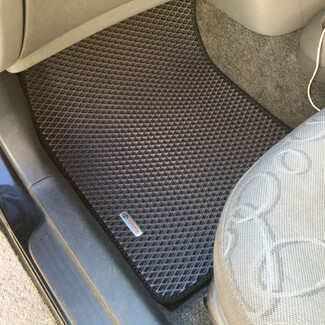 Коврики на Toyota Vitz I 1998&nbsp;-&nbsp;2005 в Уфе